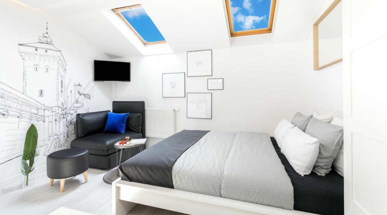 Terminal Krakow - Studio Apartments Next To The Main Square Exteriör bild
